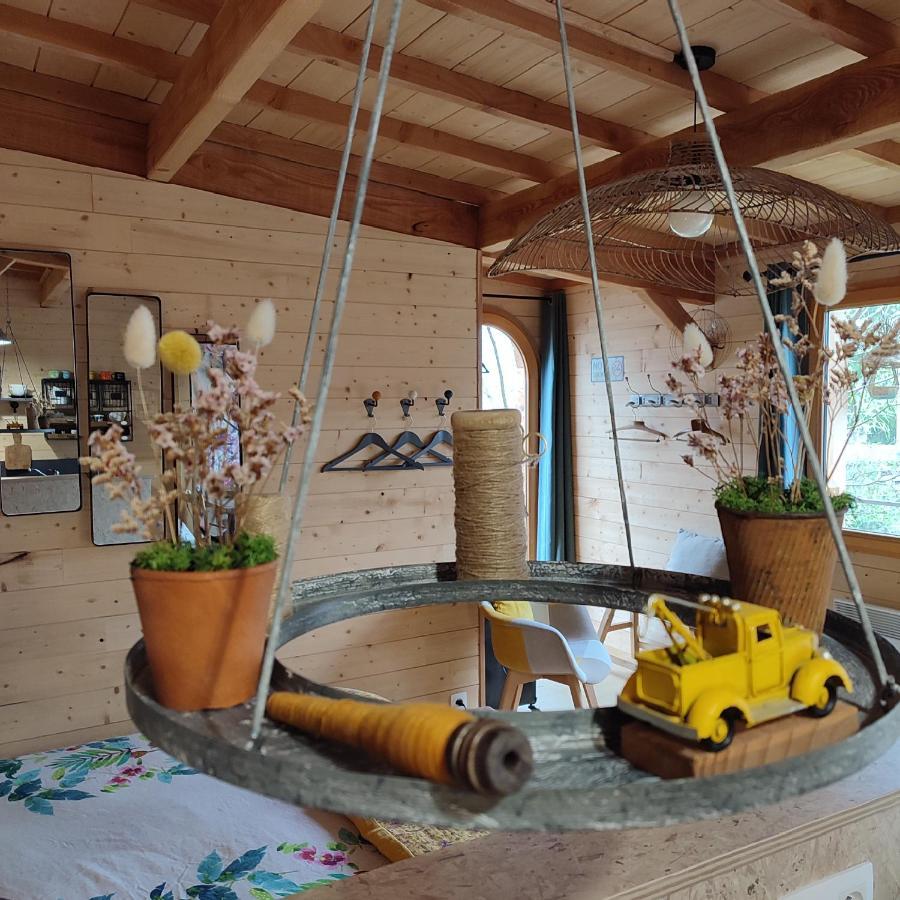 La Cabane Du Bon Chemin ,Spa Laval  Esterno foto
